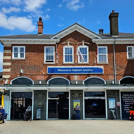 Clapham Oasis: Relax & Explore! London Exterior foto